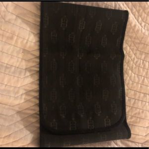 Belly bandit tummy band.